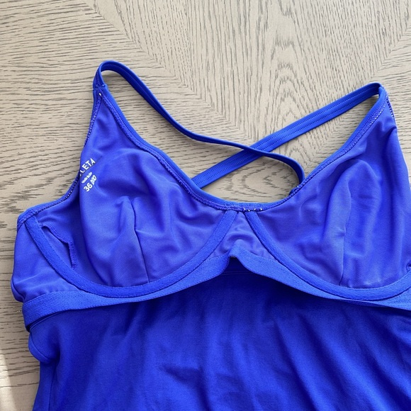 Athleta Tankini Top - 36 D/DD - Picture 4 of 8
